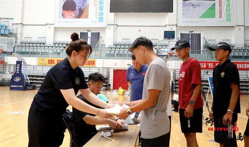 免費領取比賽用品，選手信心滿滿誓奪佳績